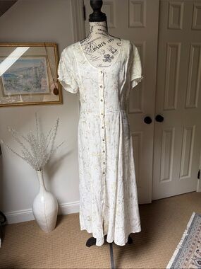 3 Dots Elegant White Floral Button-Down Linen Dress